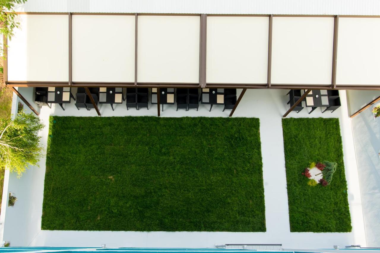 Turquoise Boutique Hotel Navodari Exterior photo